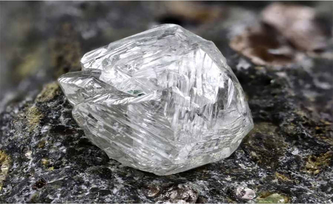 Difference Between Naturaland Synthetic Diamonds | Blog